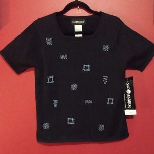 Sag Harbor Black W/ Blue Designs Short Sleeve Sweater Medium Petite
